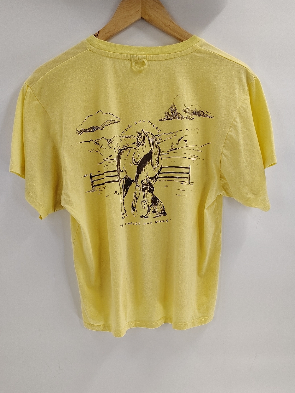 Kacey Musgraves LA Wildlife Relief Shirt Small Yellow Horses And Dogs Benefit